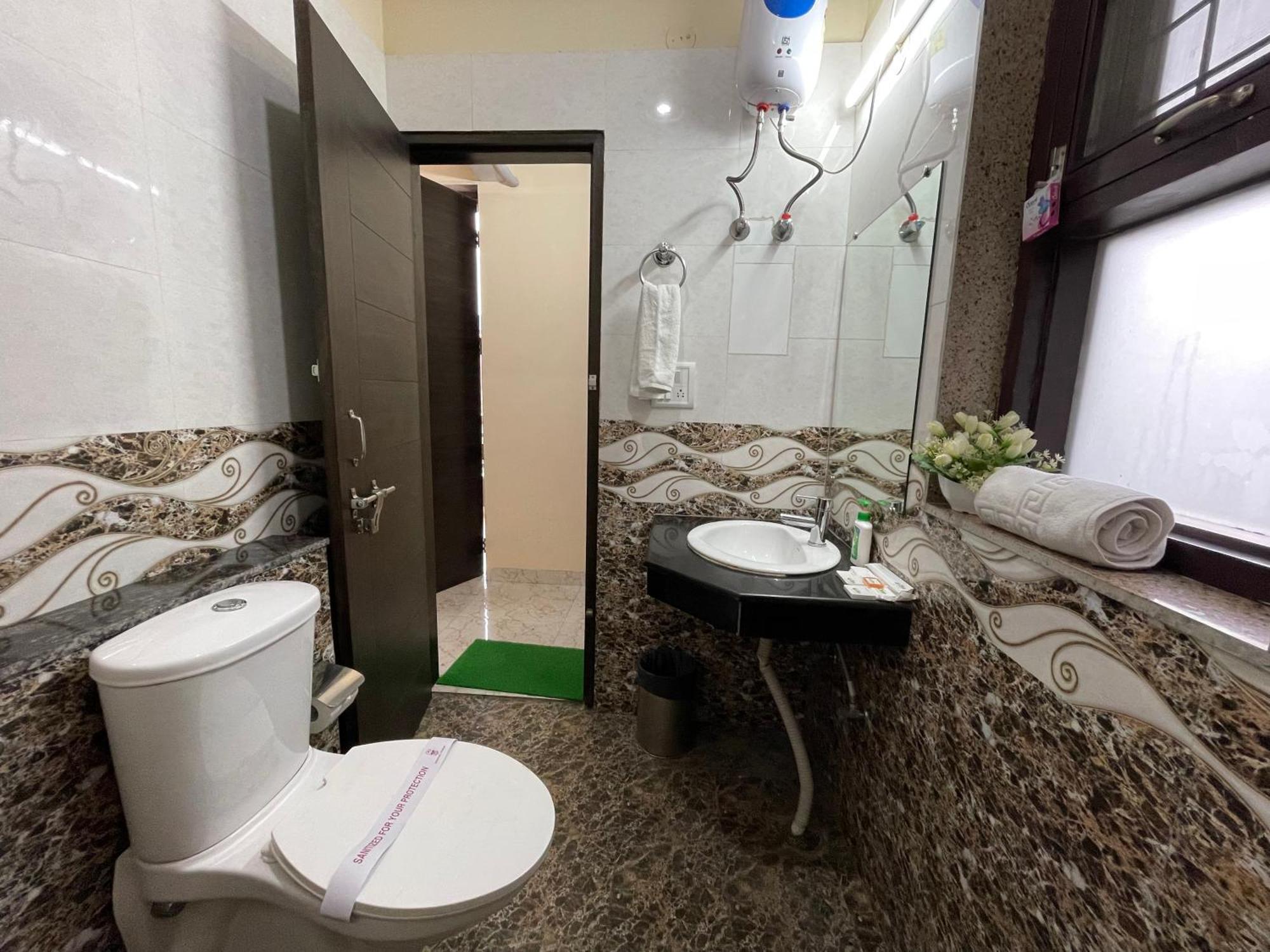 Olive Service Apartments - Golf Course Road 구르가온 객실 사진