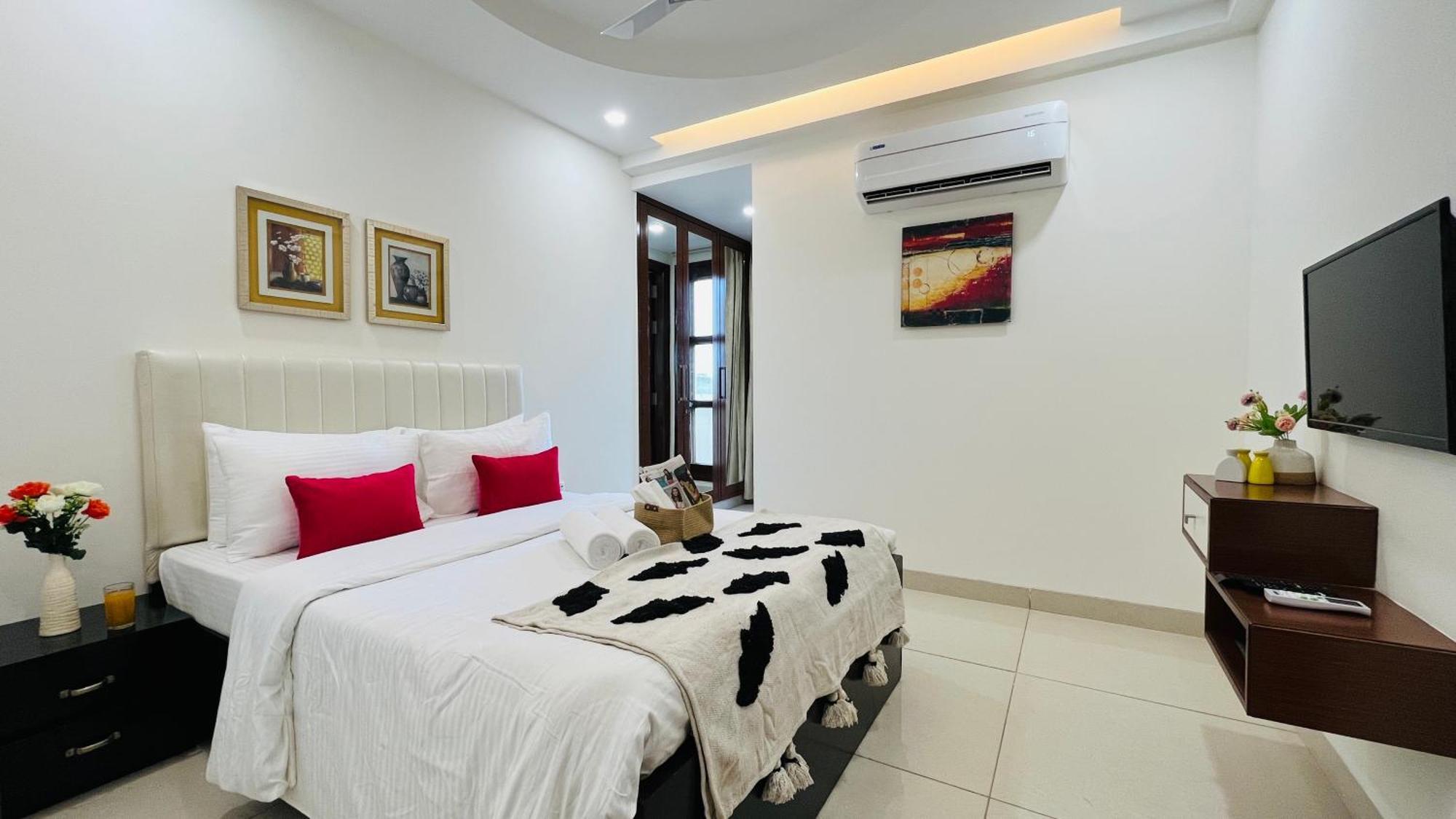 Olive Service Apartments - Golf Course Road 구르가온 객실 사진