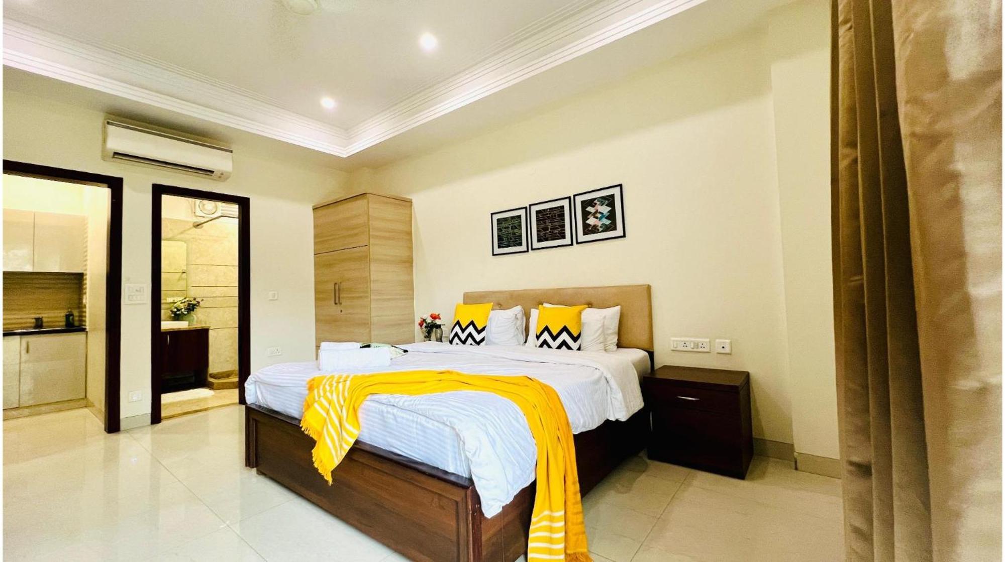 Olive Service Apartments - Golf Course Road 구르가온 외부 사진